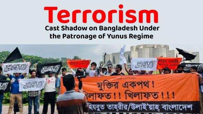 Hizb ut Tahrir's procession in fron of the parliament building in Dhaka, Bangaldesh
